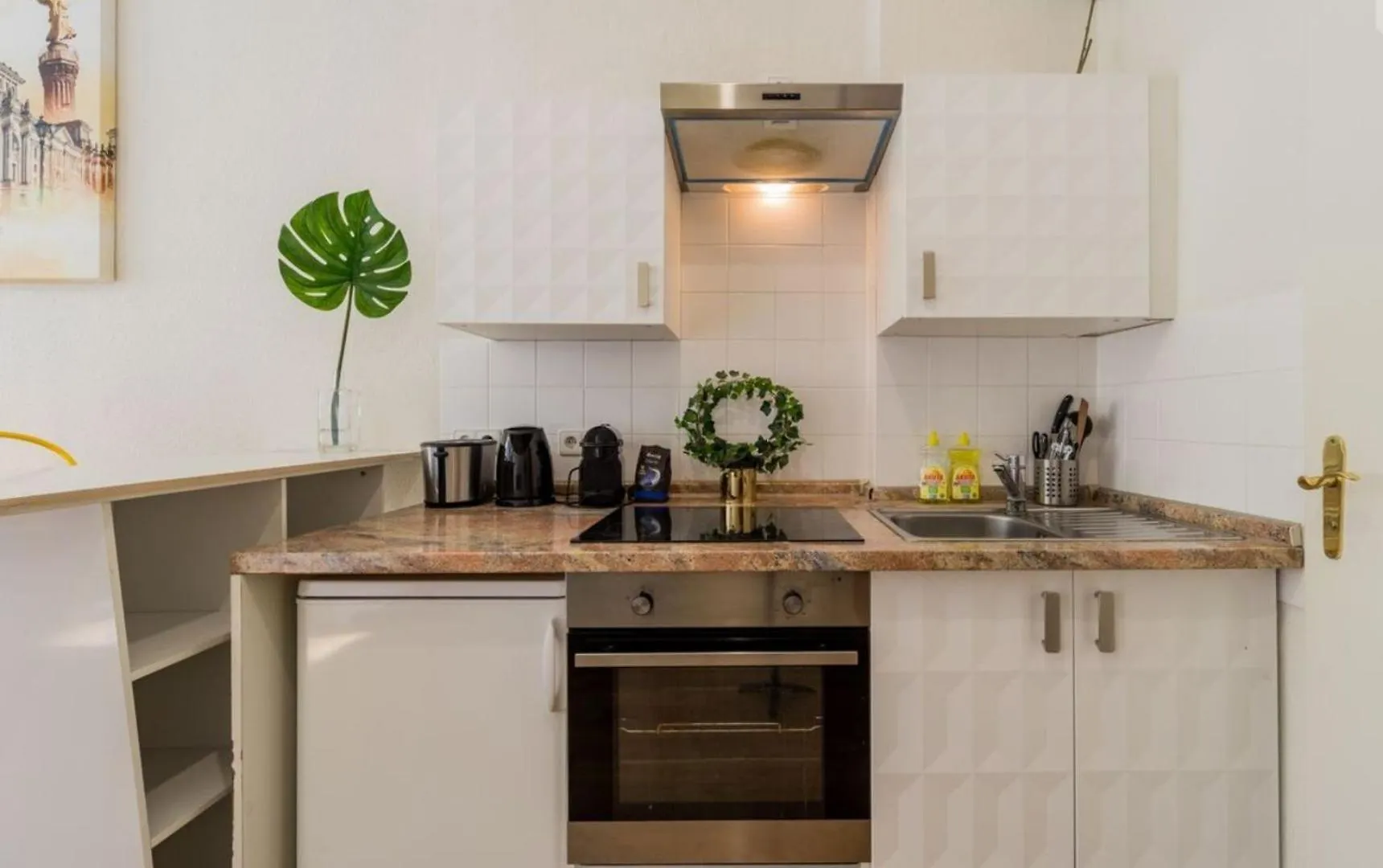 Central Home - Self Check In - High Speed Wifi Berlin Almanya